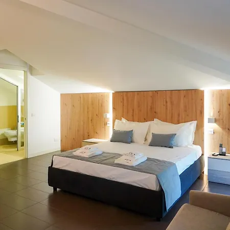 Hotel F52 Parma
